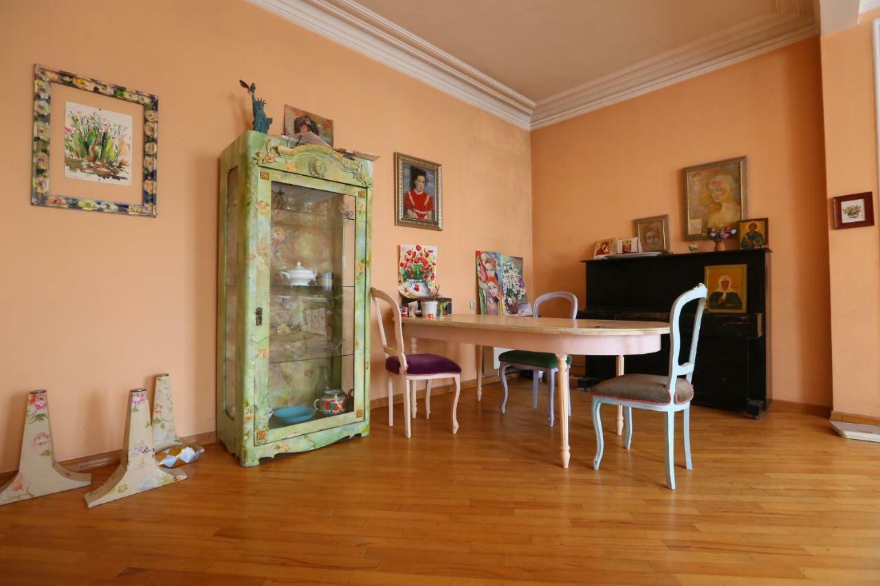 Guest House One Two Three Tbilisi Eksteriør billede